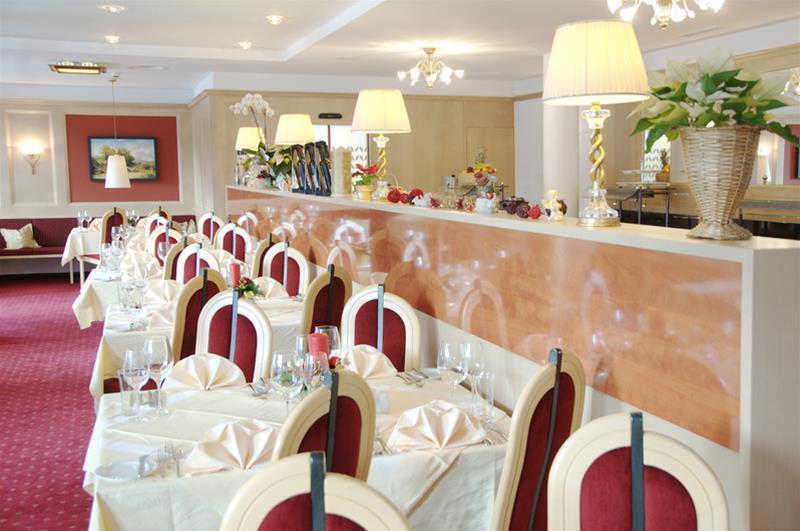 סרפהאוס Hotel Amadeus Micheluzzi מראה חיצוני תמונה
